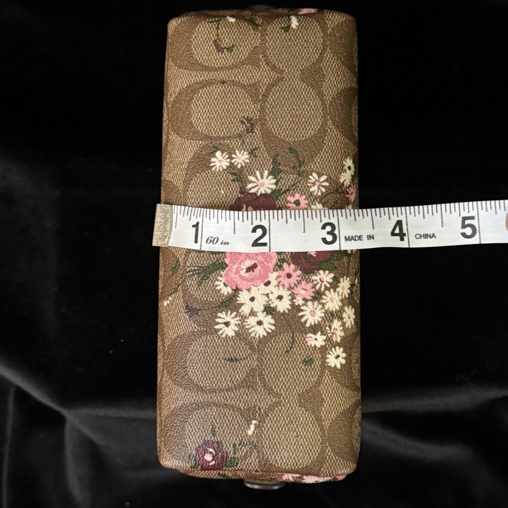 Coach | Signature Canvas w/ Evergreen Floral Print Cosmetic Bag - Picture 9 of 11